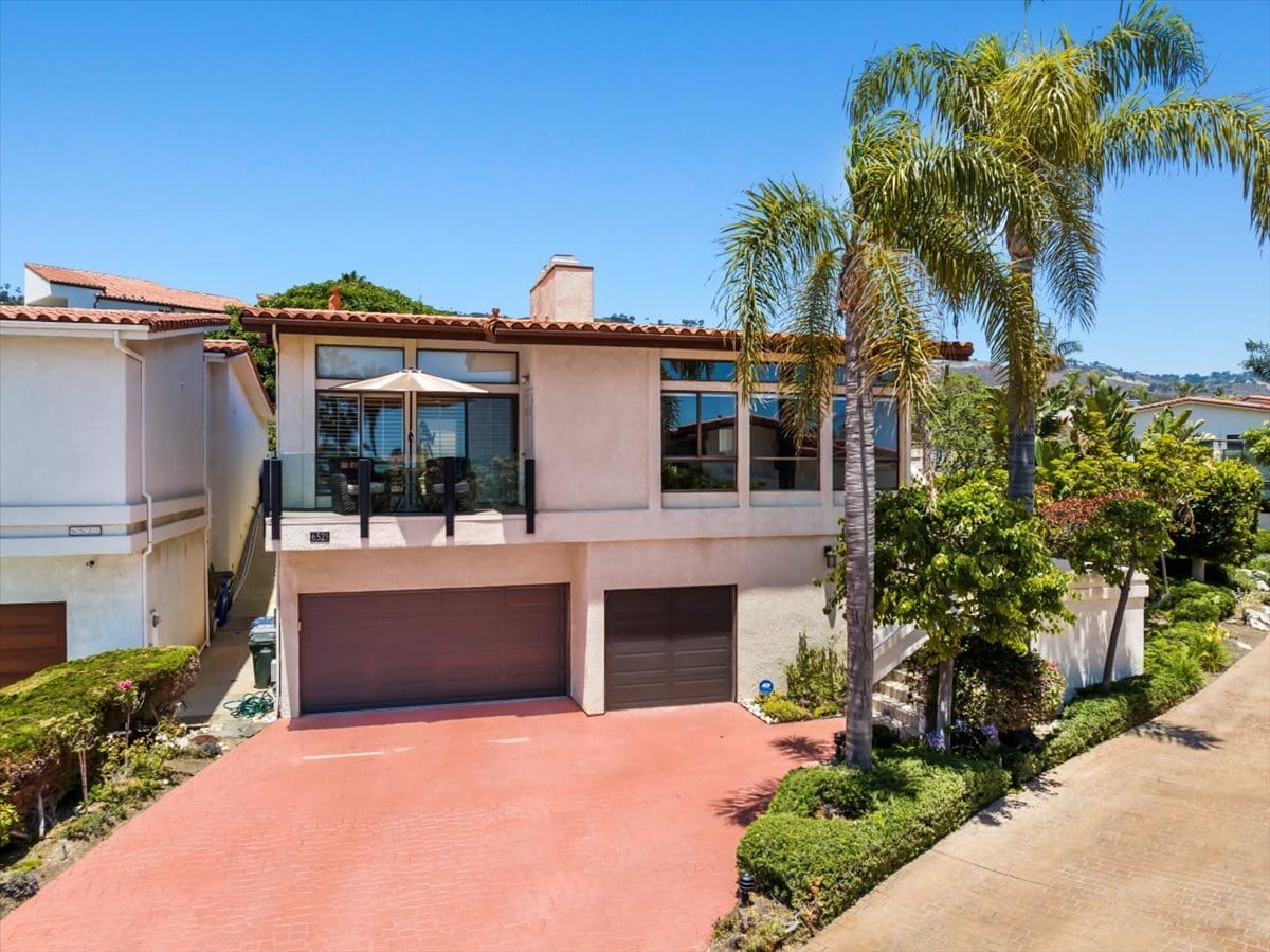Exterior of 6521 Via Baron, Rancho Palos Verdes, a four bedroom house in the Vista Pacifica community beside Terranea, sold August 2023