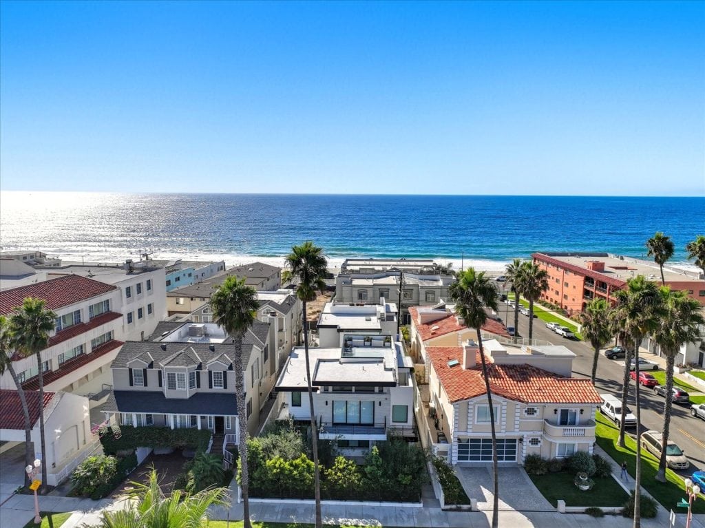 Aerial view of 1603 S Catalina Avenue, Unit B, Redondo Beach, a four bedroom townhome in South Redondo, sold March 2026