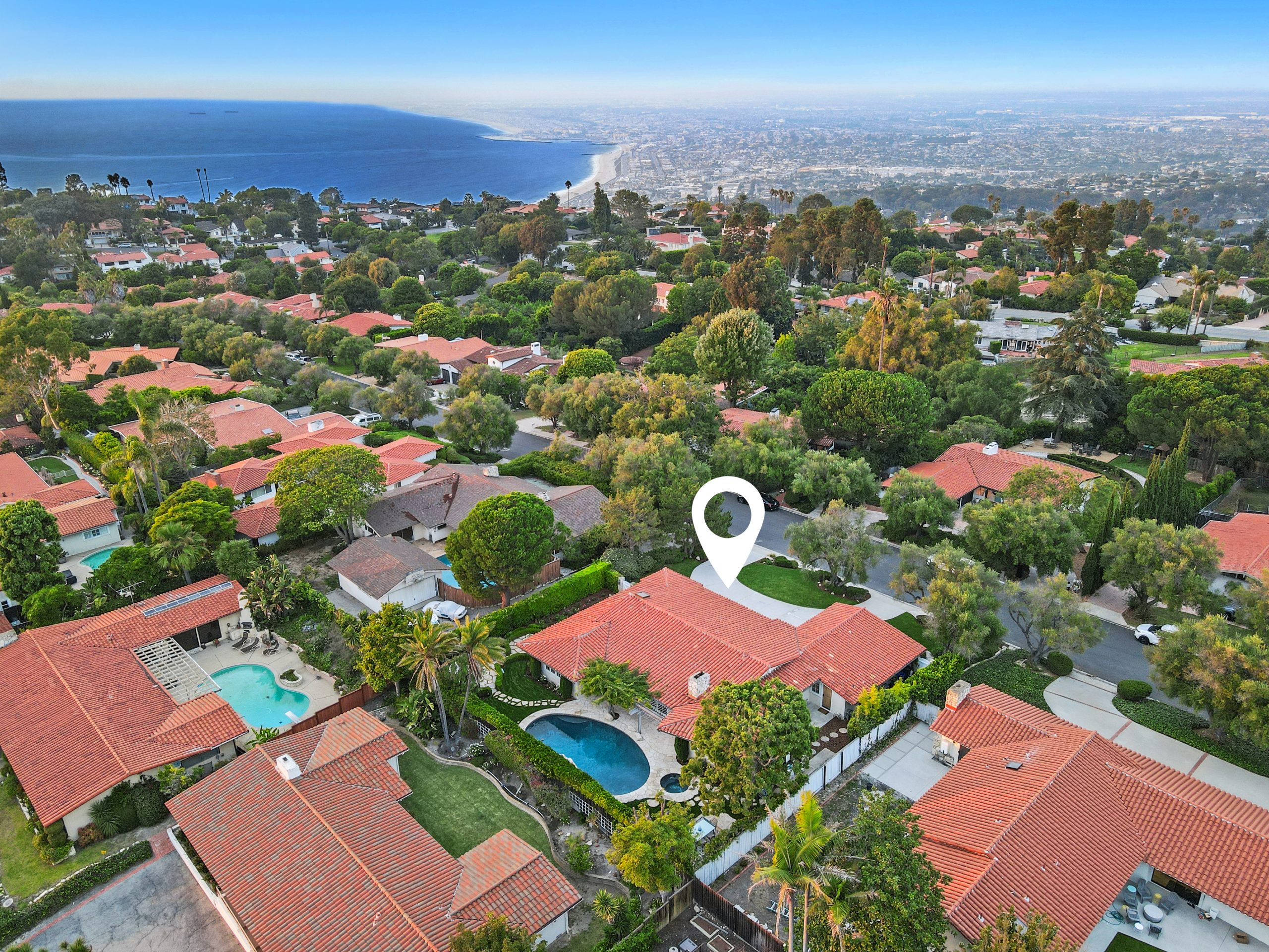 Montemalaga neighborhood home in Palos Verdes Estates sold by Chhabria Real Estate Company