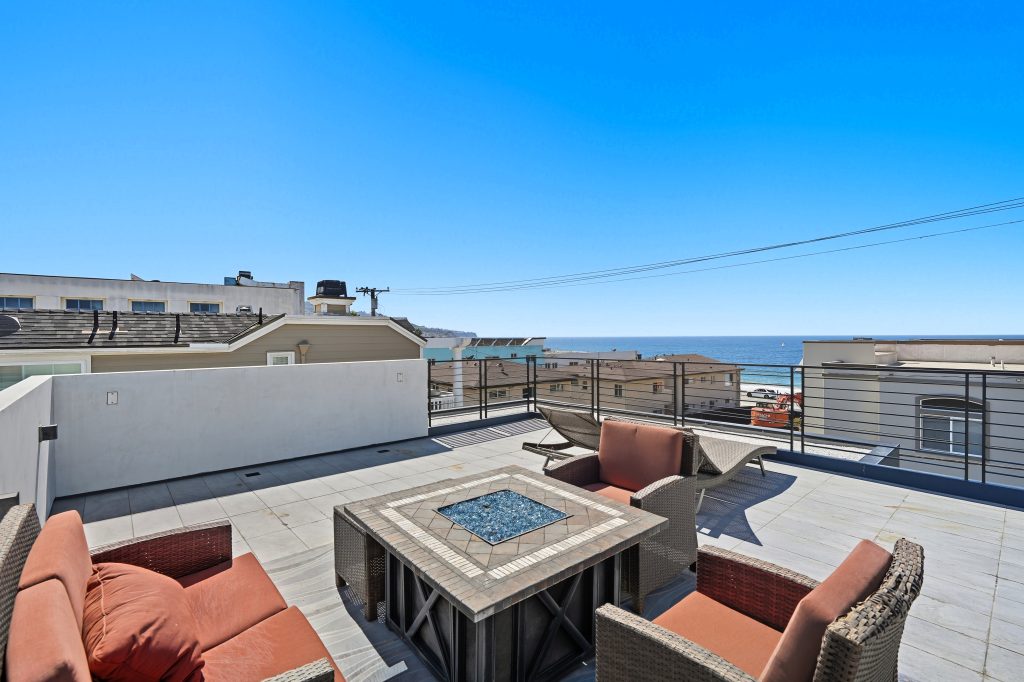 Rooftop deck with an ocean view in South Redondo Beach in the South Bay
